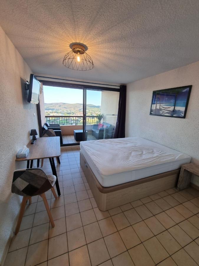 Les Terrasses Apartment Bormes-les-Mimosas Exterior photo
